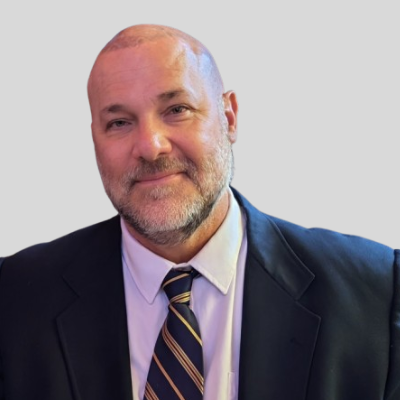 Richard Lang headshot